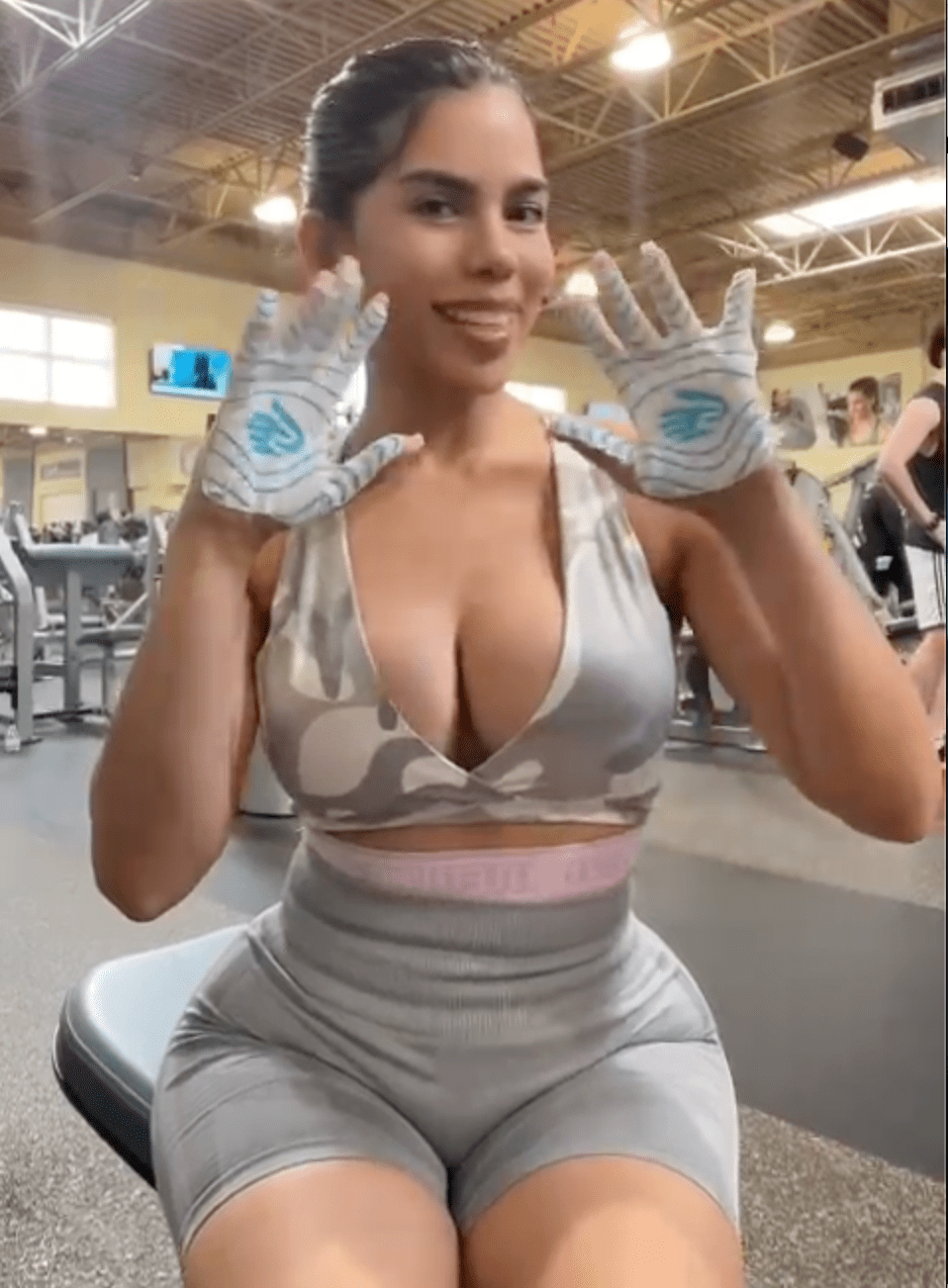 Shadowz Sports Performance Performance Hand Tape - 18 Grips Performance Hand Tape - 18 Grips